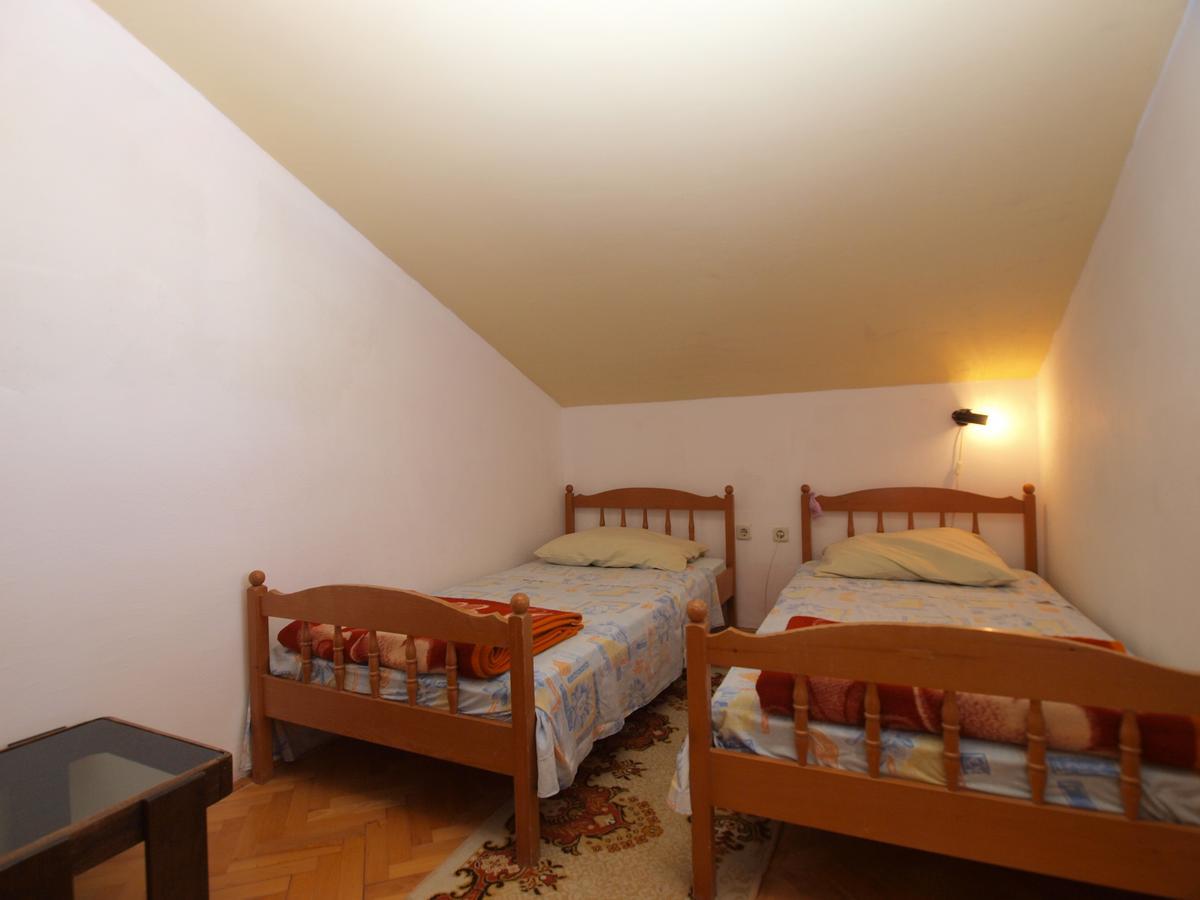 Apartments Slavica 382 Pula Buitenkant foto
